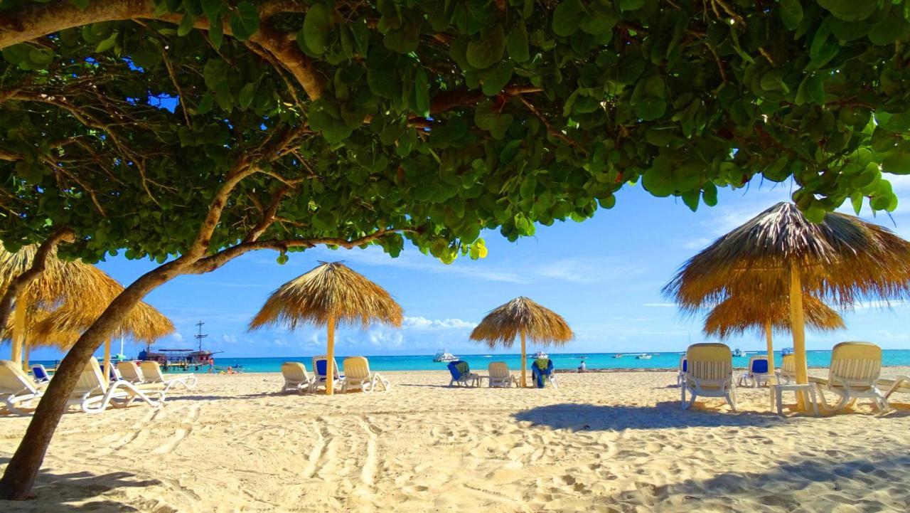 Beach Villas & Apartments Larimar Punta Cana Rom bilde